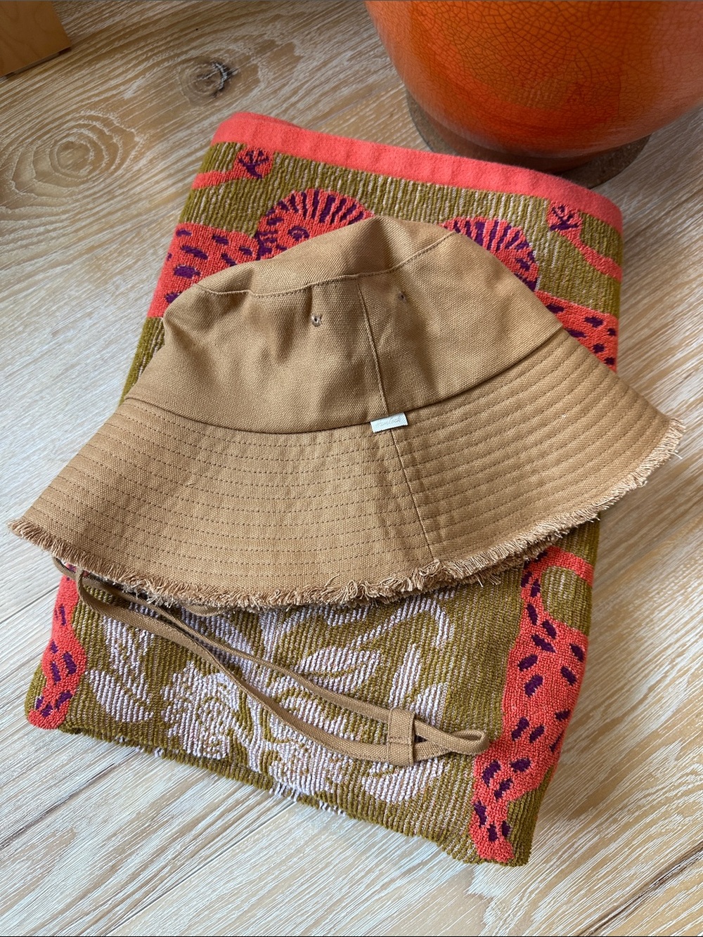 Hemlock Wide Brim Packable Bucket Hat 100% Cotton Camel size M